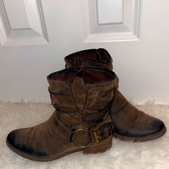 Crown Vintage Shoes Crown Vintage 85 Beauty Boots Poshmark